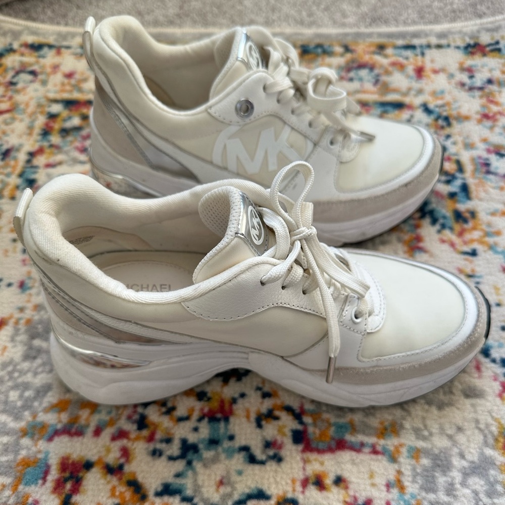 Michael Kors/ Women Wedges Sneakers| Size 7.5| White and Silver Details